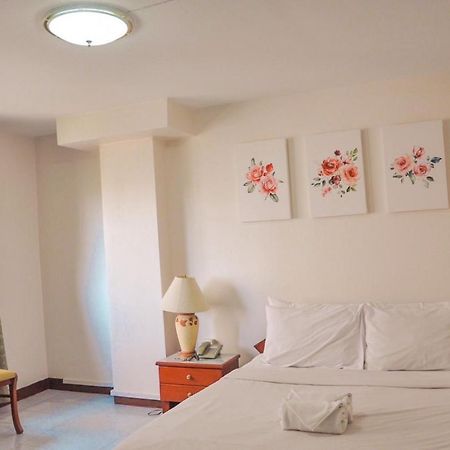 Regent Lodge Lampang Zewnętrze zdjęcie
