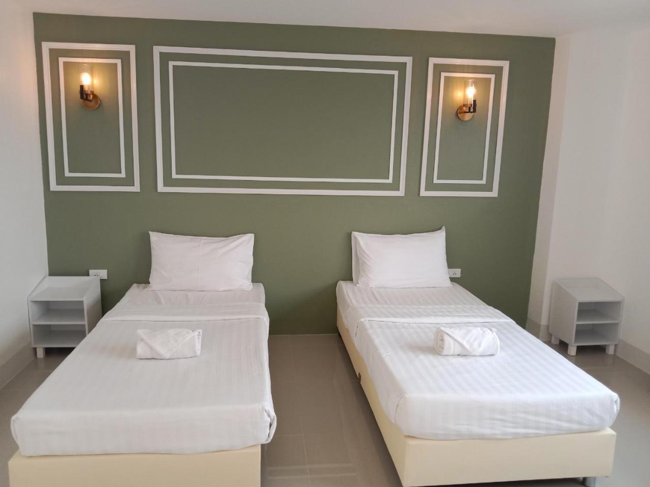 Regent Lodge Lampang Zewnętrze zdjęcie