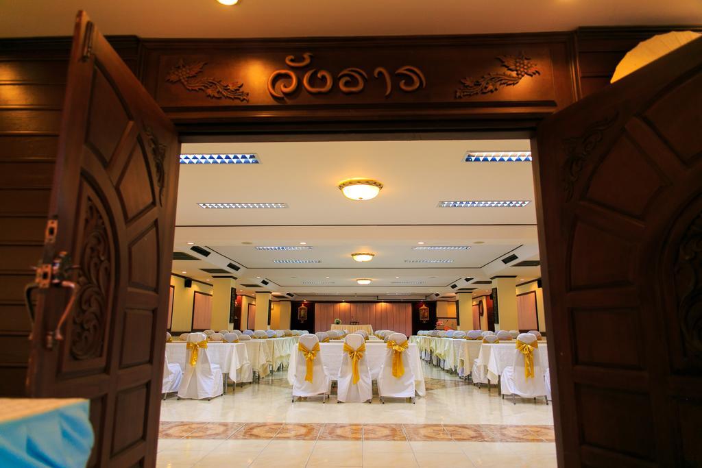 Regent Lodge Lampang Zewnętrze zdjęcie